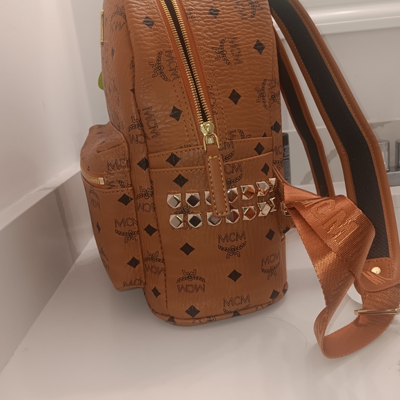 MCM Brown Logo Backpack - Picture 3 of 3